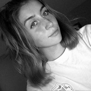 Meet your Posher, Mallory